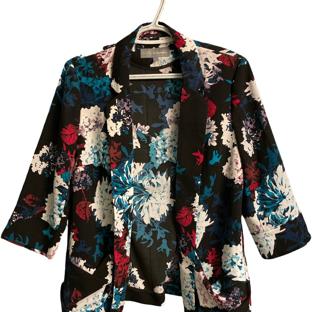 M & S Woman Floral Blazer Size 12